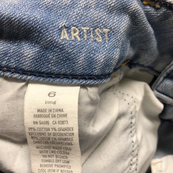 AMERICAN EAGLE BUTTON DISTRESSED Light Blue Jeans. Size 6R. #2. American Eagle - Picture 11 of 14